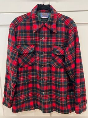 VINTAGE PENDLETON MEN’S FLANNEL BOARD SHIRT, TARTAN PLAID, SIZE M.